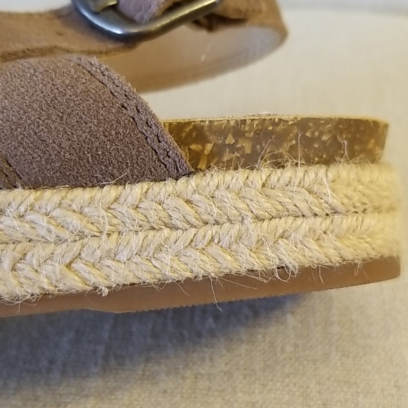 Lucky Brand Gadine Leather Jute Sandals - Picture 10 of 14